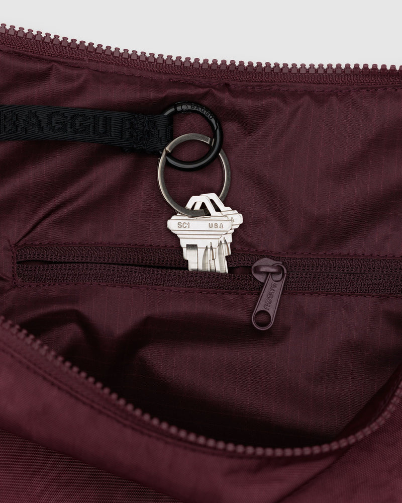 BAGGU Wholesale  Large Nylon Crescent Bag - Mahogany