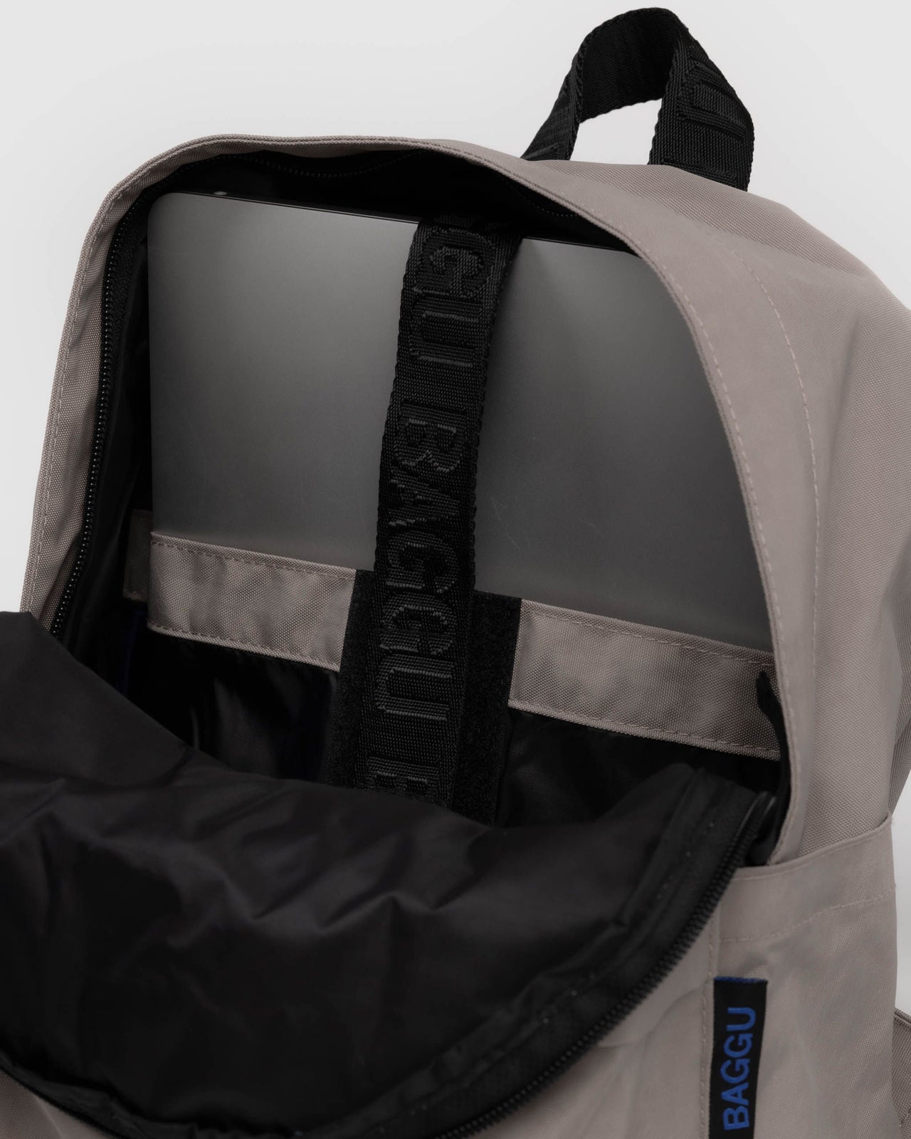 Medium Nylon Backpack - Dove