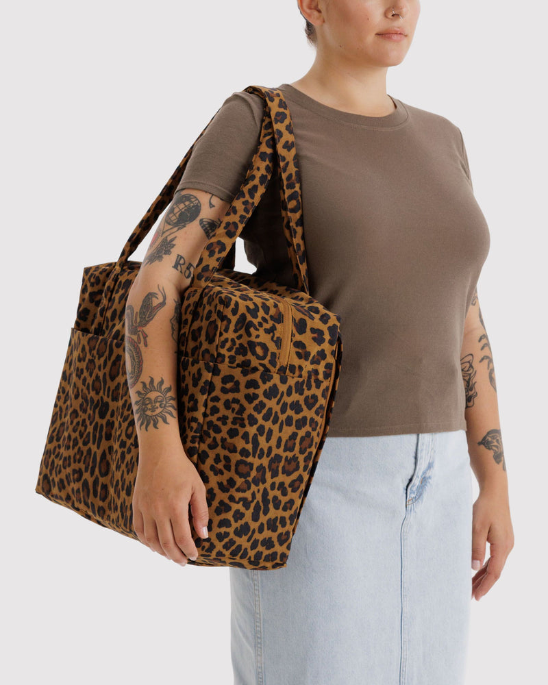 BAGGU Wholesale  Cloud Carry-on - Leopard