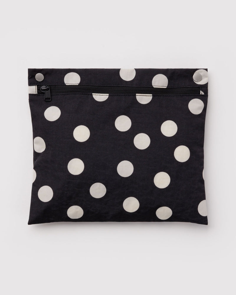 BAGGU Wholesale  Cloud Carry-on - Black and Cream Polka Dot