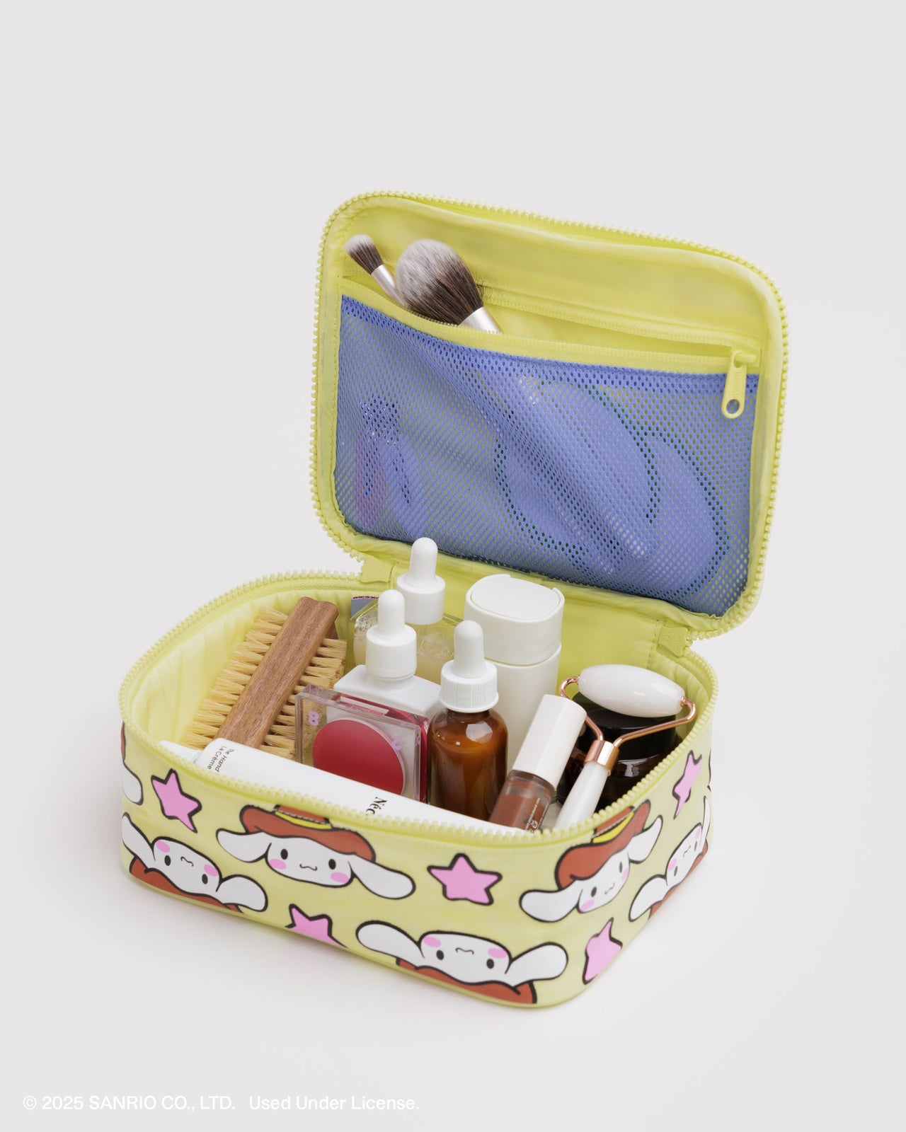 Small Cosmetic Case - Cinnamoroll Western