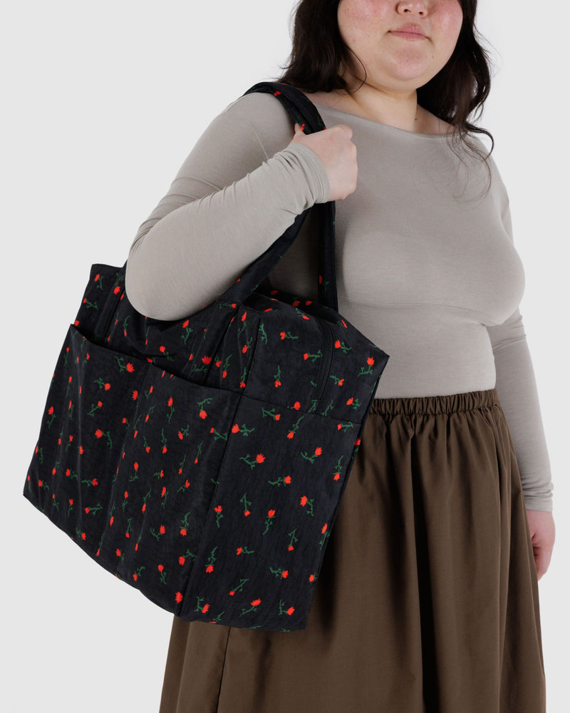 BAGGU Wholesale  Cloud Carry-on - Painted Wildflower