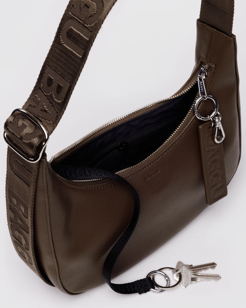 BAGGU Wholesale  Small Recycled Leather Crescent Bag - Brown