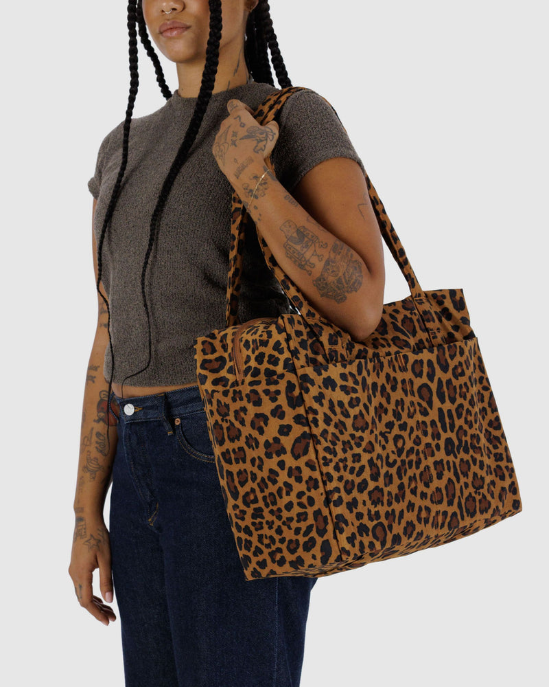 BAGGU Wholesale  Small Cloud Carry-On - Leopard