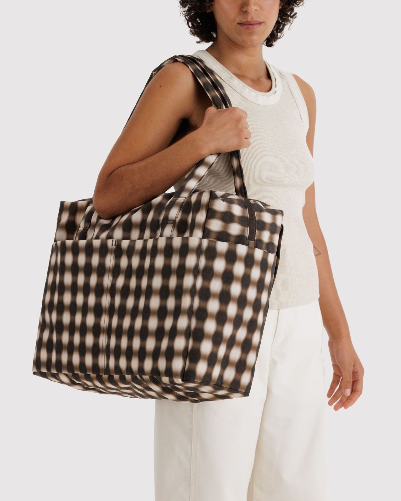 Cloud Carry-on - Blurred Gingham Brown