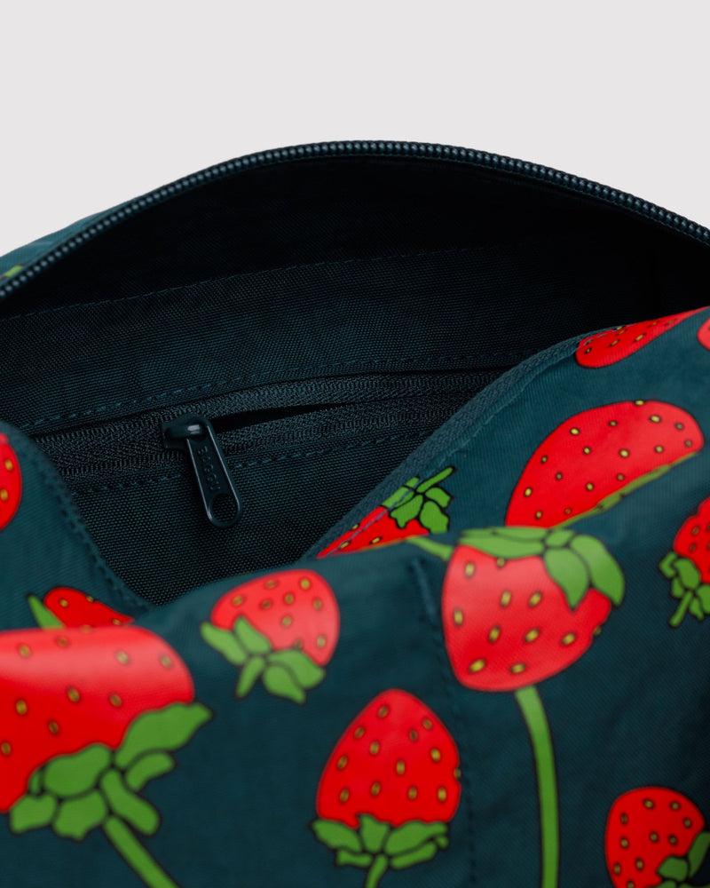 BAGGU Wholesale Pouches Dopp Kit - Strawberry Blossom
