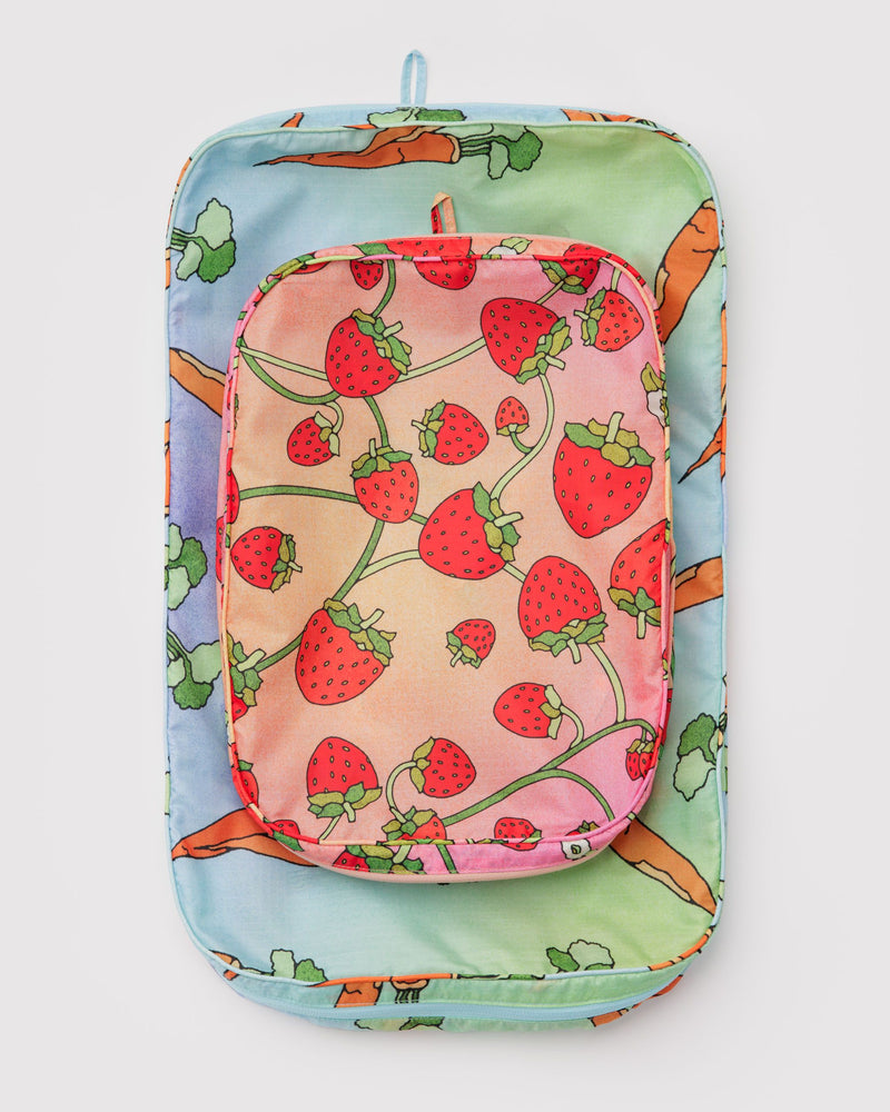 BAGGU Wholesale  Large Packing Cube Set - Carrots & Berries