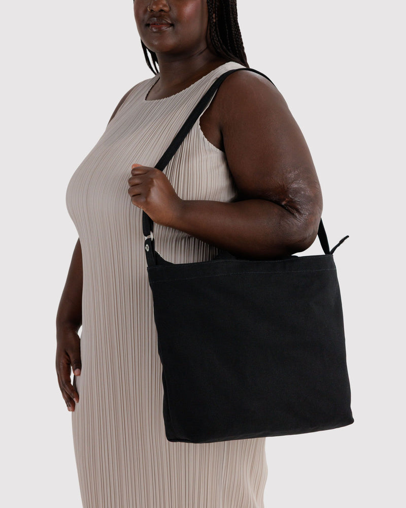 BAGGU Wholesale  Horizontal Zip Duck Bag - Black