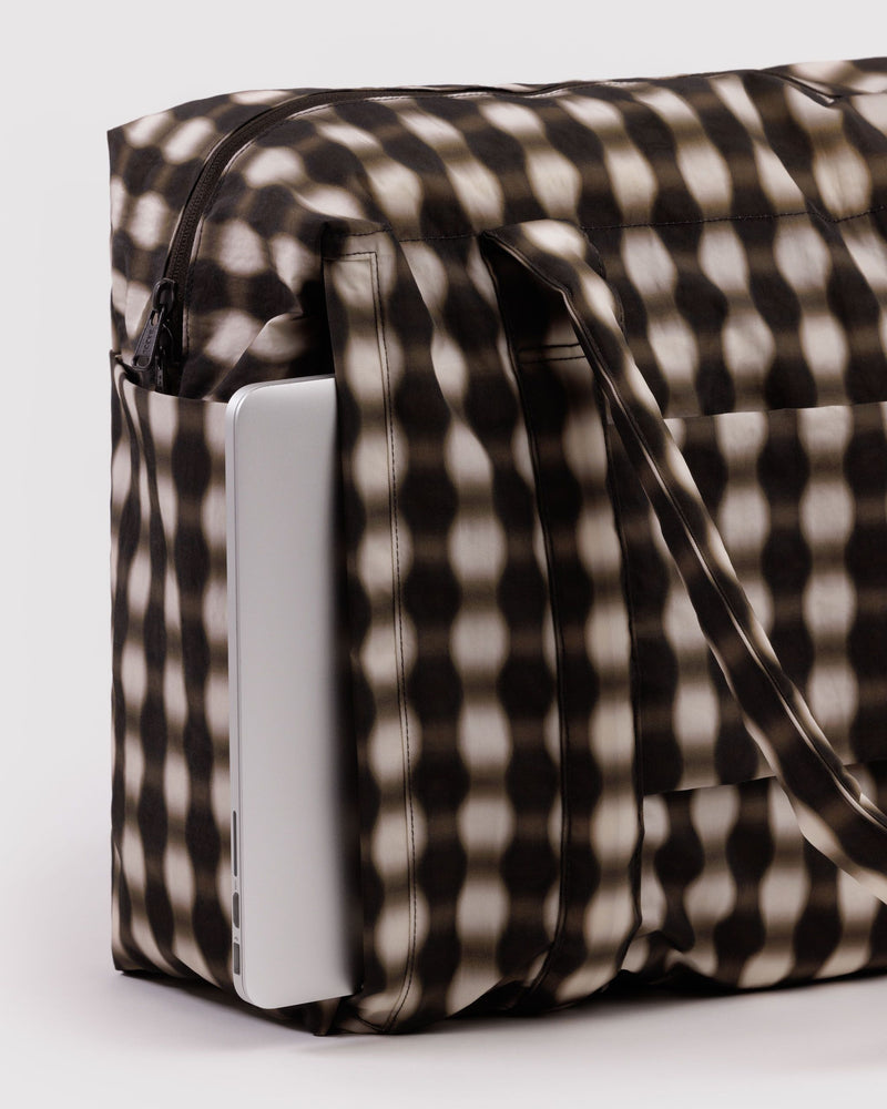 BAGGU Wholesale  Cloud Carry-on - Blurred Gingham Brown