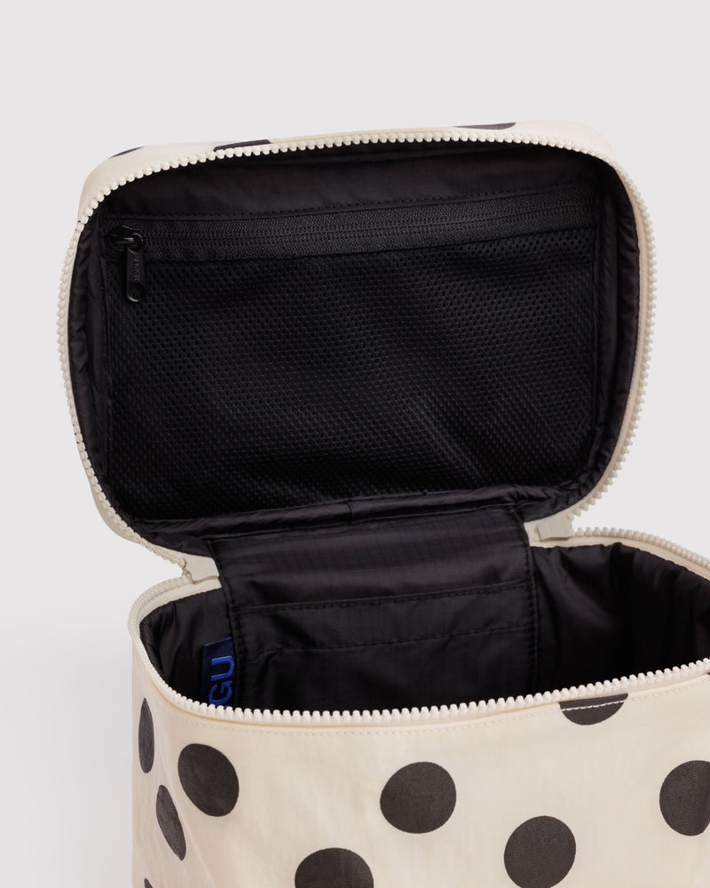 BAGGU Wholesale  Large Cosmetic Case - Cream and Black Polka Dot