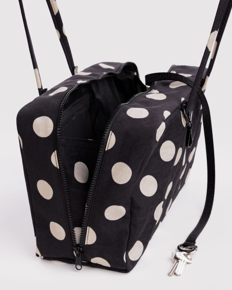BAGGU Wholesale  Medium Nylon Bowler Bag - Black and Cream Polka Dot