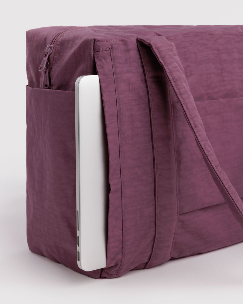BAGGU Wholesale  Small Cloud Carry-On - Wild Plum
