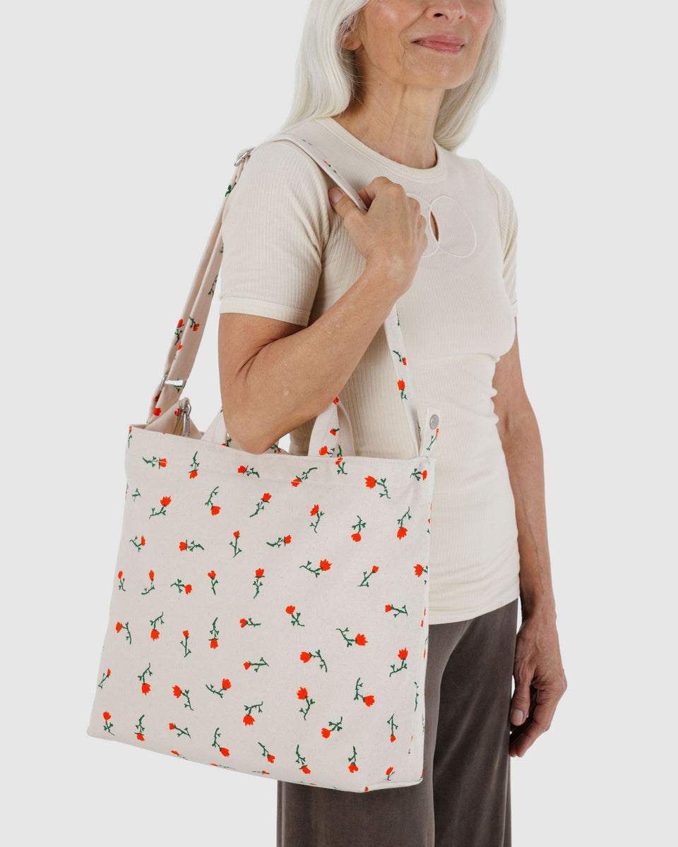 BAGGU Wholesale HO17Lookbook - Duck Bag Horizontal Zip Duck Bag - Painted Wildflower