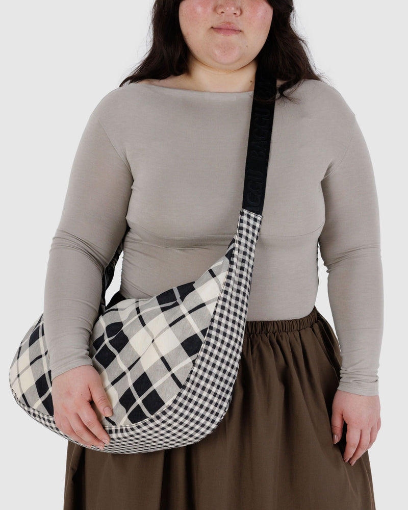 BAGGU Wholesale Cross Body Large Nylon Crescent Bag - Mixed Plaid
