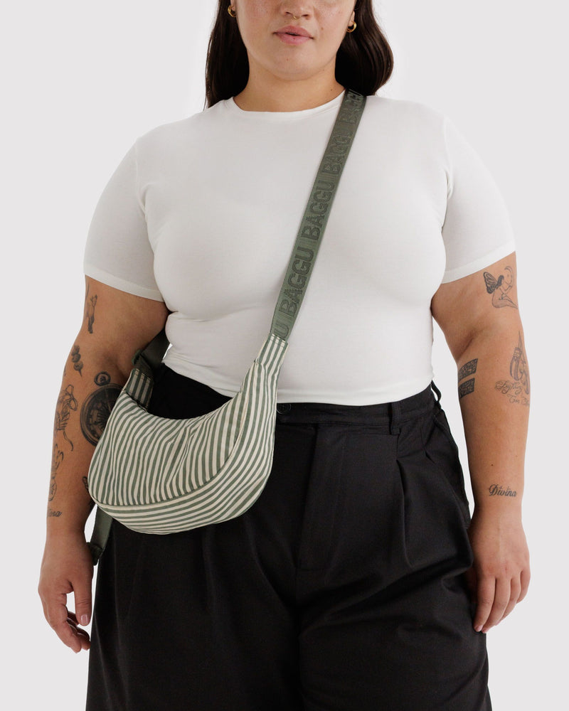 BAGGU Wholesale  Small Nylon Crescent Bag - Sage Stripe