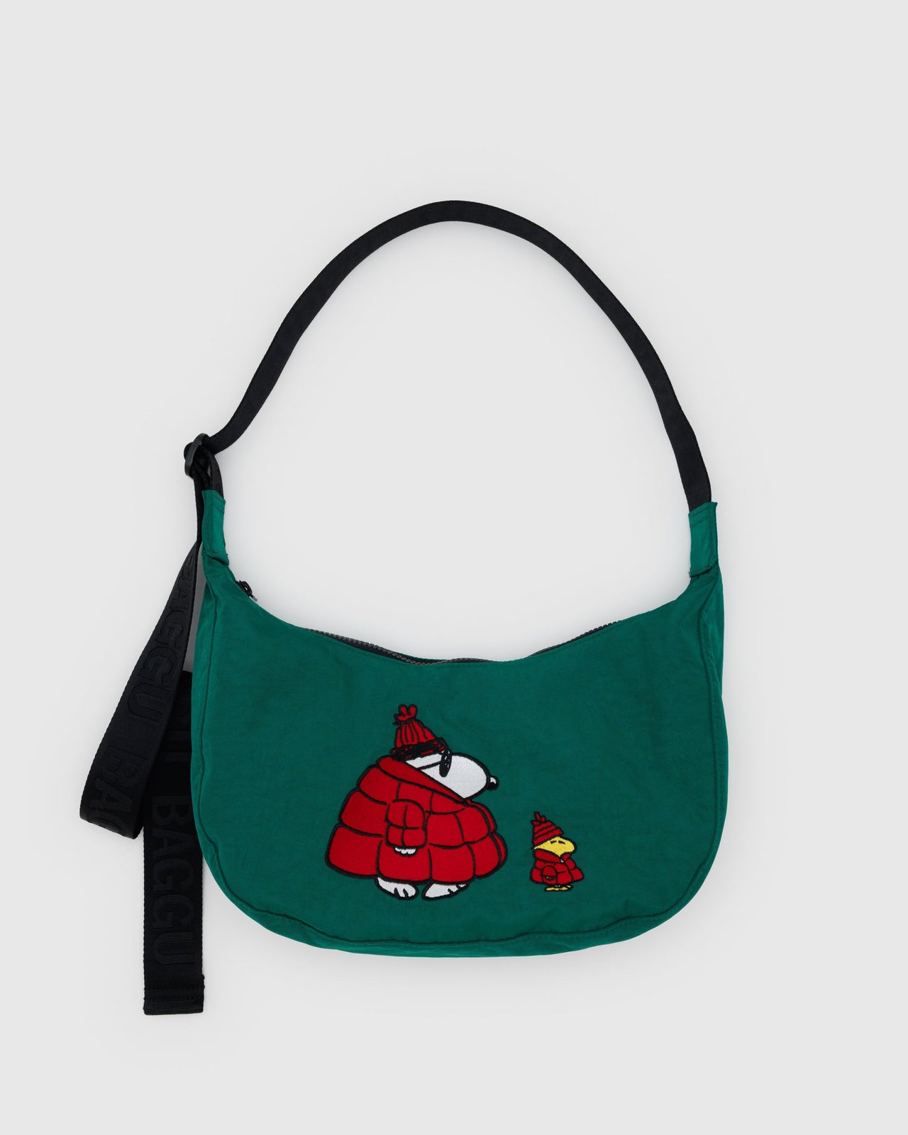 Medium Nylon Crescent Bag - Snoopy & Woodstock