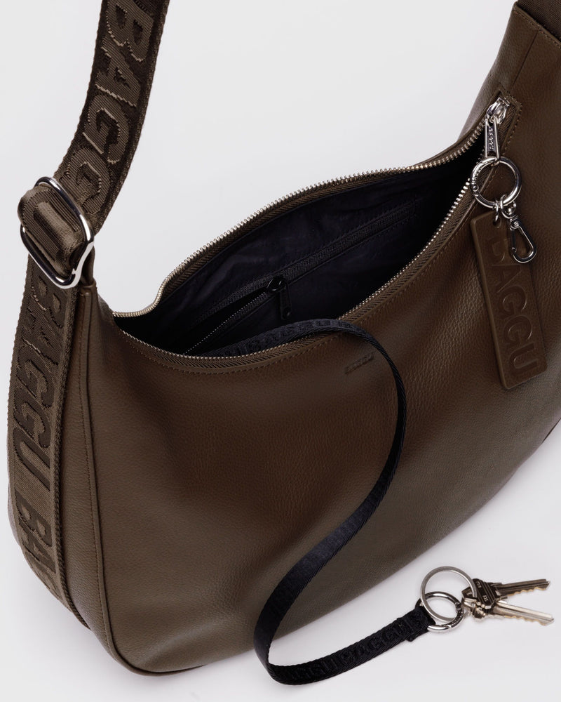BAGGU Wholesale  Medium Recycled Leather Crescent Bag - Brown