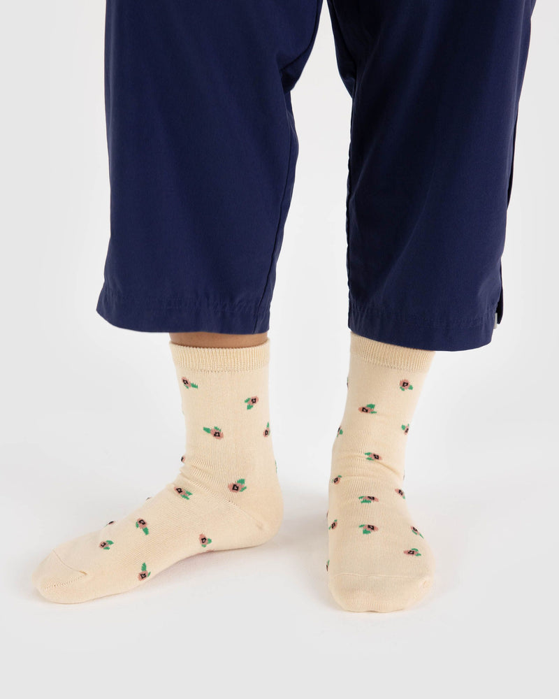 BAGGU Wholesale Socks Crew Sock - Cream Rosette
